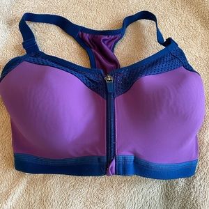 Wacoal high support zip sports bra 30DDD